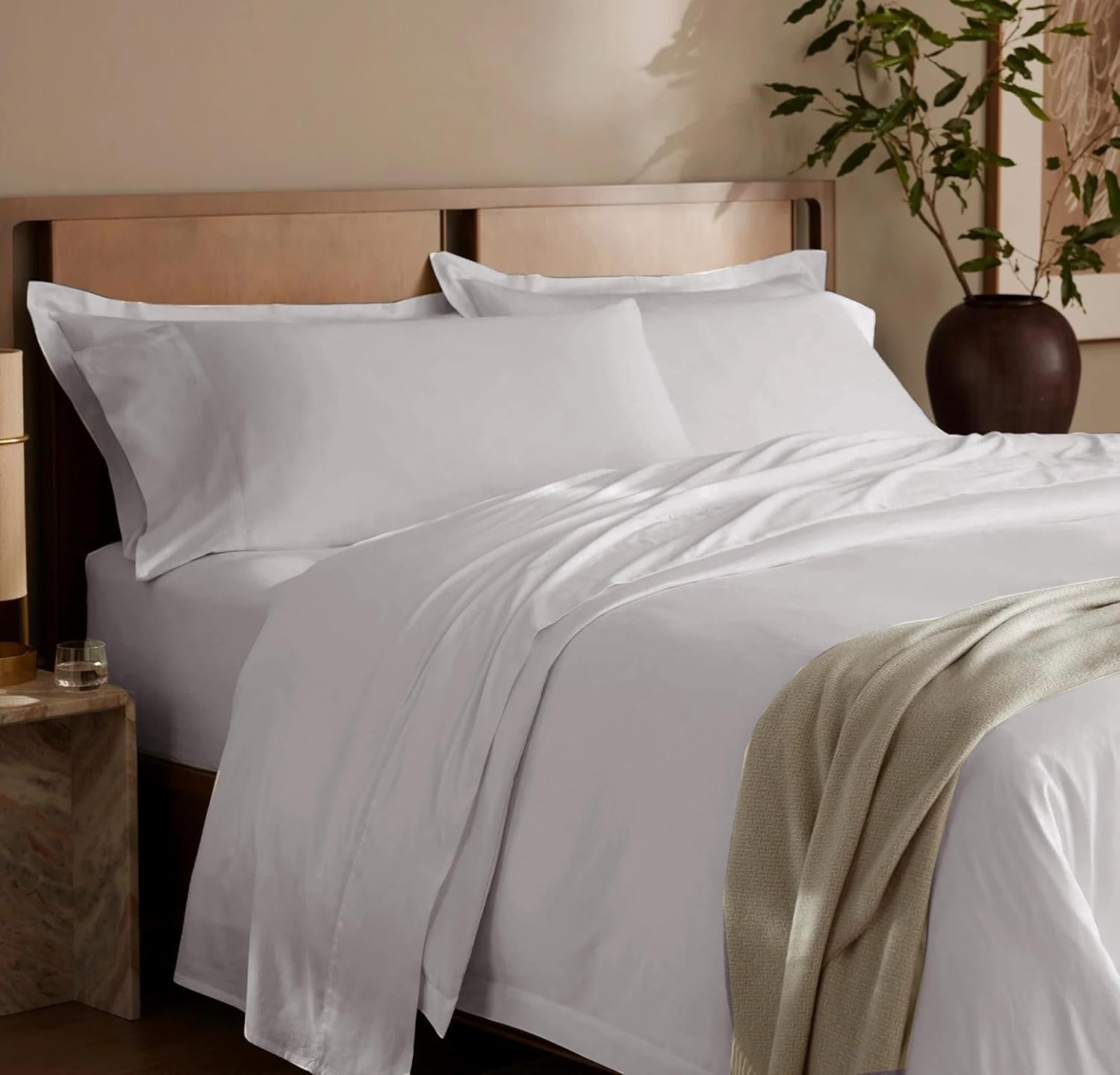 Reviewing 100% Egyptian Cotton Sheets Full Size: A Look at Luxury Hotel Bedding Comfort and Quality